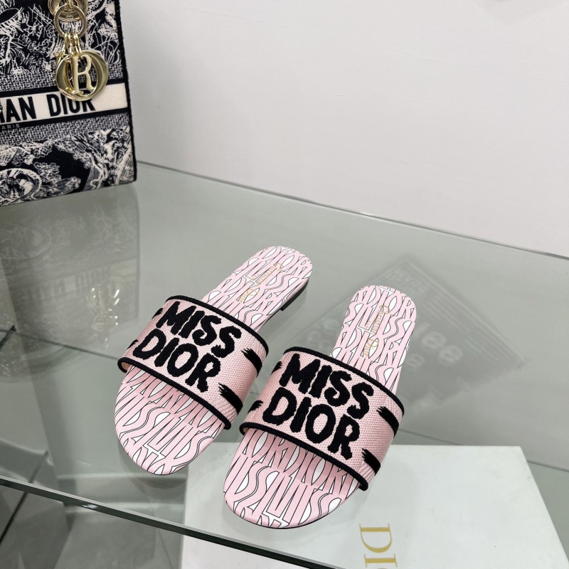 ch**an D*or slippers